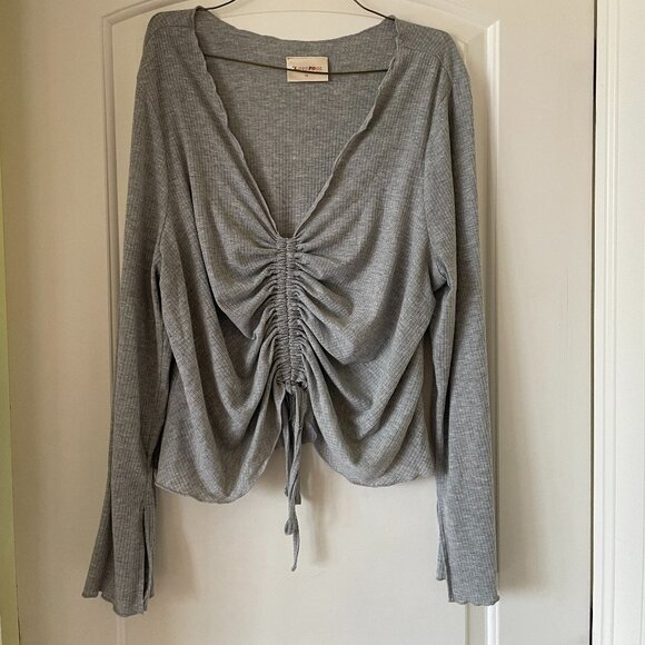 Ruched Slitted Long Sleeve Grey Top - Picture 1 of 6